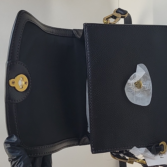 NWT Fossil Ainsley Small Flap Crossbody Handbag Black Leather SHB3070001 KH - Picture 15 of 16